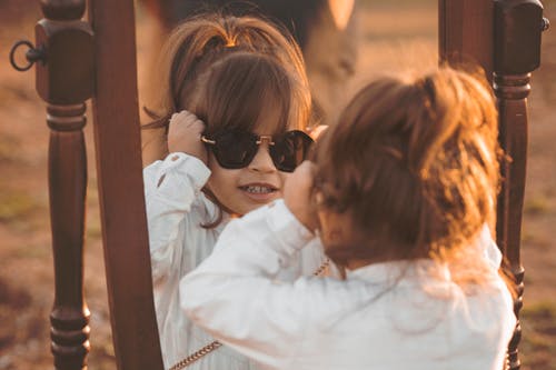 青在女孩子名字的寓意是什么_青的最佳配字女孩名字大全