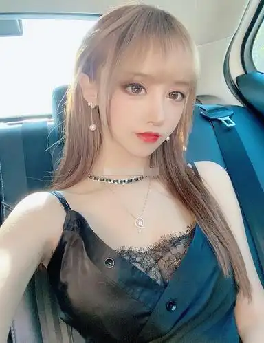 斗鱼过期米线线喵最新全套生活照高清过期米线线喵福利性感写真套图