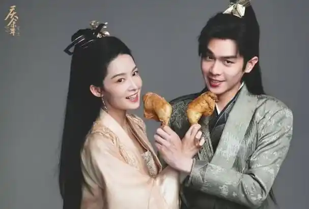 庆余年2开播倒计时李沁新造型惊艳与张若昀首次同框太甜