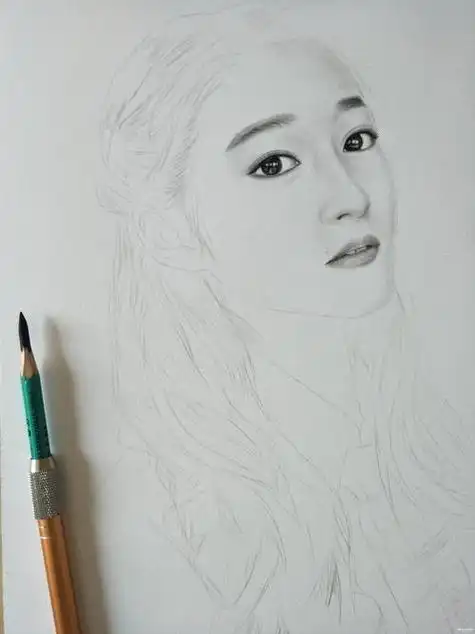 关晓彤的素描简笔画