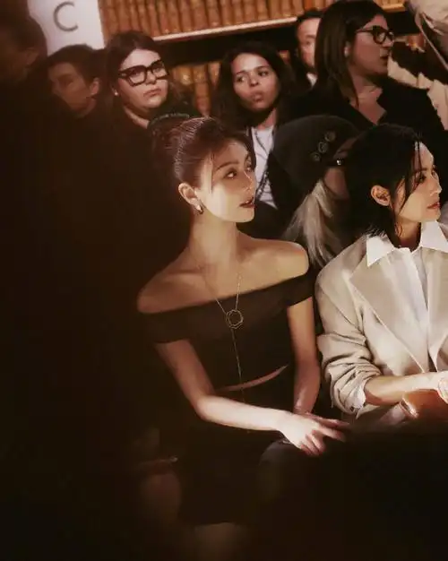 回顾米兰这站马伊琍像少女刘涛生图显老这3位老牌港星好惊艳