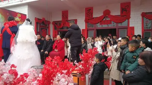平陆农村结婚热闹又好奇