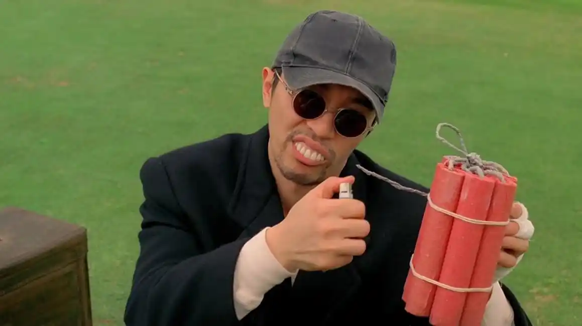 星爷经典,《回魂夜》经典片段回顾,捧腹之时,又令人为之胆寒