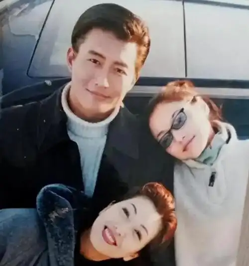 演员田小洁当过汽修工28岁考中戏离婚后娶江珊他凭啥