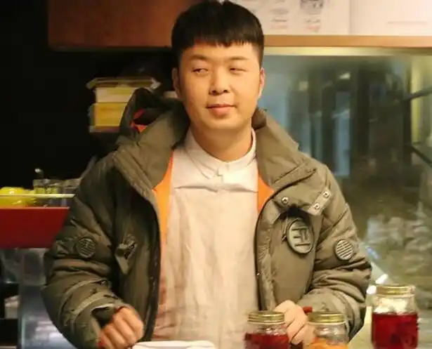 杜海涛身价过亿 瘦身成功一朝变高富帅