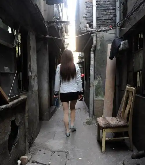 上海老街的性工作者(高清组图)