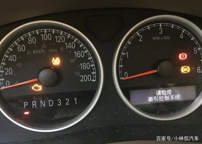 abs亮黄灯严重吗?abs灯亮了还可以继续行驶吗?