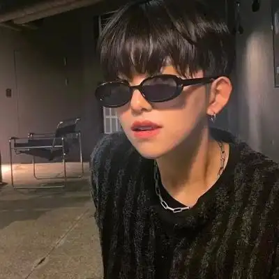 120张男生真人头像图片