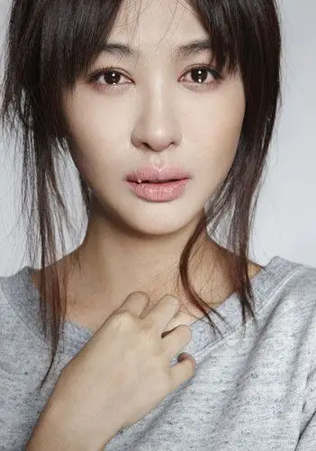 李菲儿清暖素颜写真洒泪惹人怜