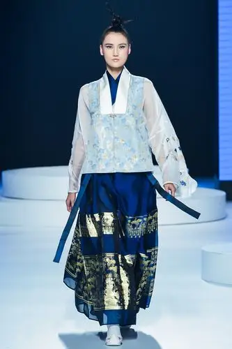 广东时装周丨汉文化与时尚蜜态汉服品牌首秀发布会