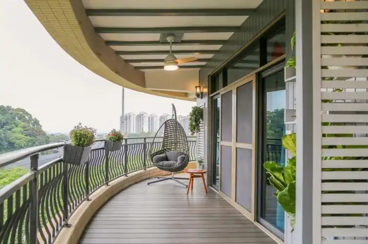 弧形阳台设计改造