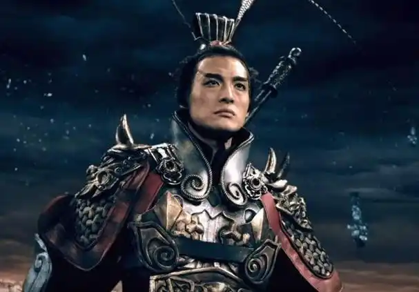 4,孙艺洲如今再说高以翔,部分粉丝可能会感到心痛,他真的是一位很优秀