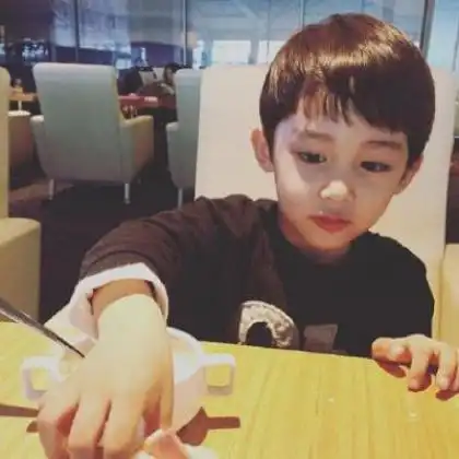 可爱小男孩头像十多岁的小正太一看就喜欢的