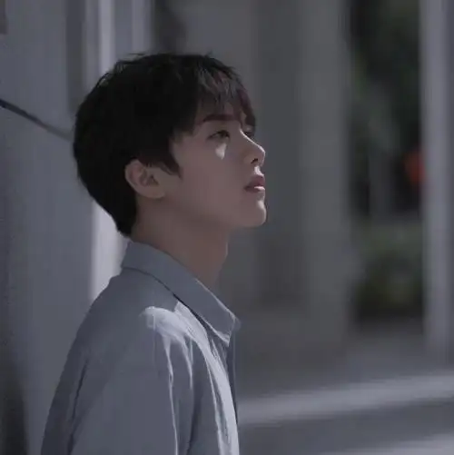 什么好看的侧脸男头