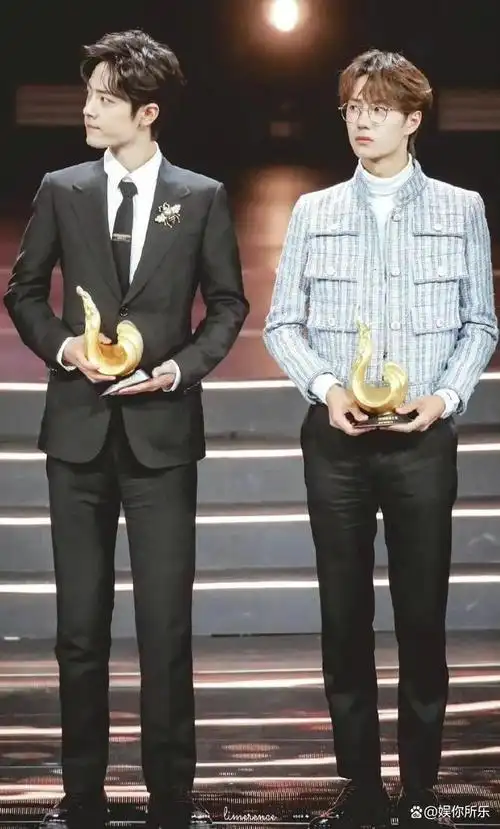 其中粉丝和网友们期待值最高的明星有肖战,王一博,迪丽热巴,杨紫