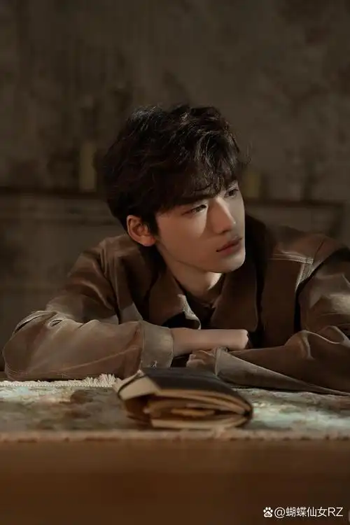 宋亚轩的帅照来了求点个赞吧谢谢