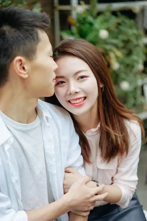 成都约拍# #情侣写真# 庞老师秀恩爱的日常