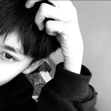 帅哥头像真人版冷酷无情高清 时好时坏时恨时爱