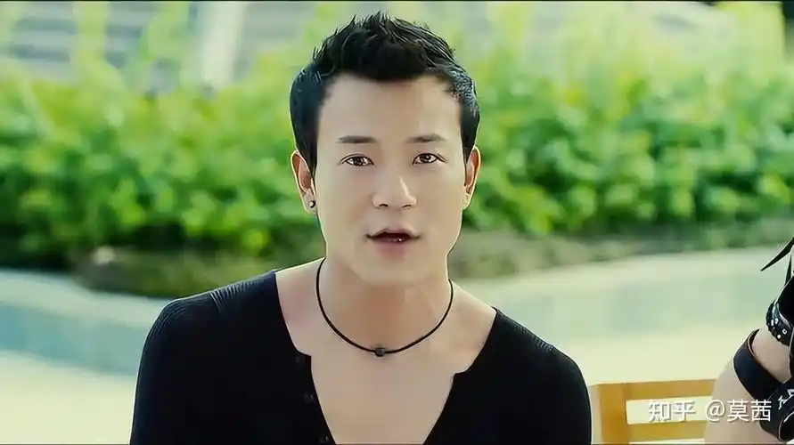 同样面对冯小刚的电影邀约岳云鹏和常远的答复方法大不同