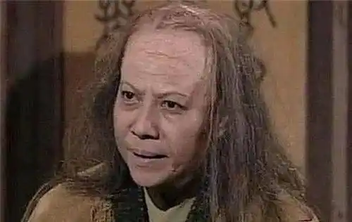 还有不是鬼片,却仍然让人害怕的《神雕侠侣》裘千尺:(图源:网络)之后