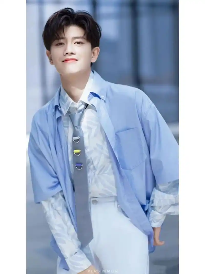 任嘉伦手机壁纸 任嘉伦手机壁纸来咯