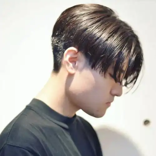 两边掏空的三七分发型两边掏空然后盖下来图