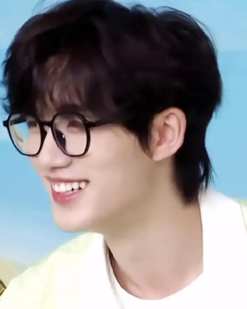 丁程鑫戴眼镜好奶##果然是时代少年团的心头镜##女大有自己的早八三