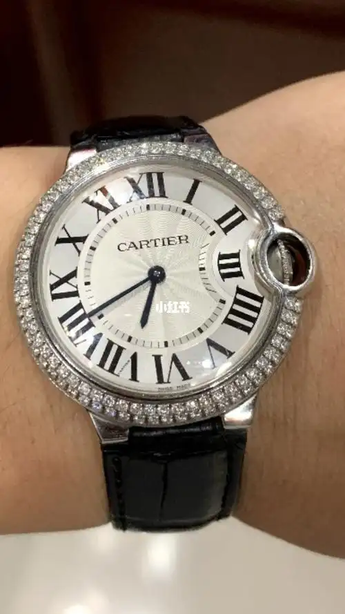 卡地亚蓝气球后钻手表