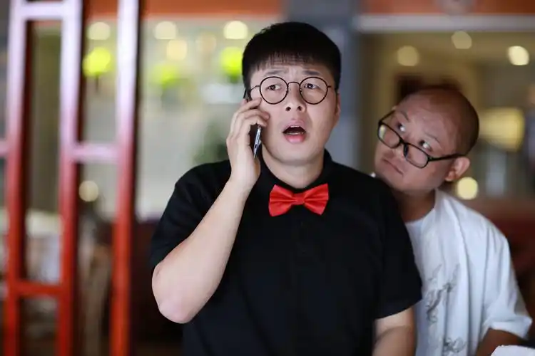 由韩东君,徐璐,丁野,杜海涛,董春辉等主演的赛车题材电视剧《极速青春