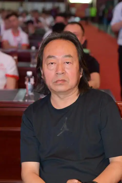 书法家孟会祥嘉宾王树立副总经理作主旨演讲曾志刚秘书长致贺词张自端