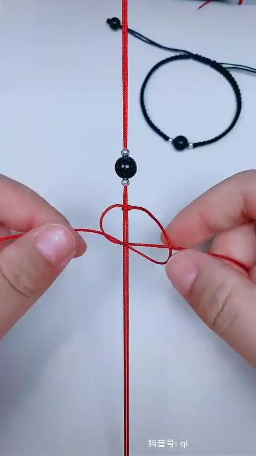 绳结 红绳编手链 创意手编 情侣手链编法-生活视频-搜狐视频