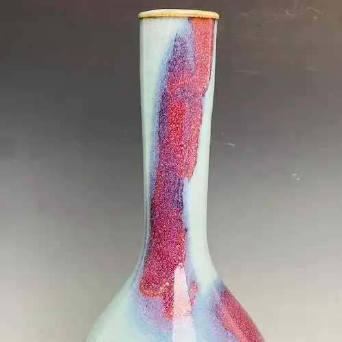 佚名钧瓷长颈瓶