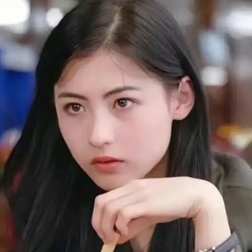 03女生头像一组张柏芝