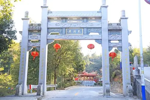永春县乌髻岩风景区