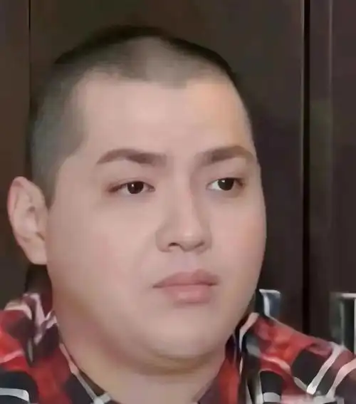 吴亦凡在监狱生活遭曝光:胖了20斤,竟然当上小班长?