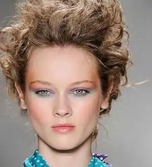 美丽方便五一出行轻松束发赚足回头率组图