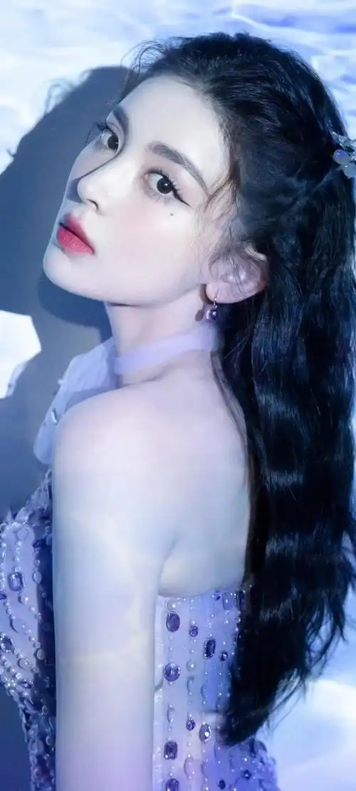 壁纸分享,漂亮的古力娜扎,你喜欢吗