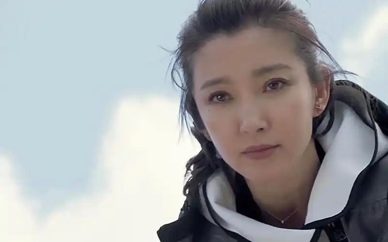 巨齿鲨杰森和李冰冰