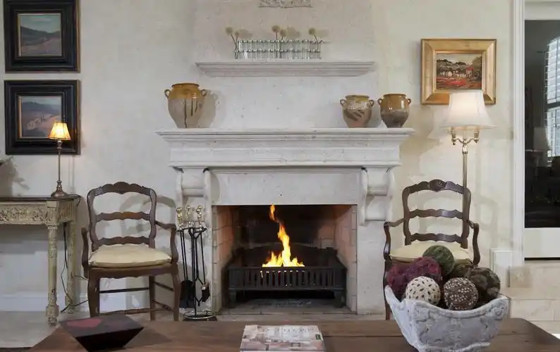 房屋燃木真火壁炉装修效果图