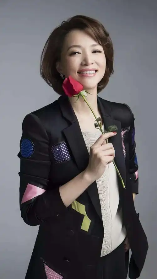 董卿- 堆糖,美图壁纸兴趣社区