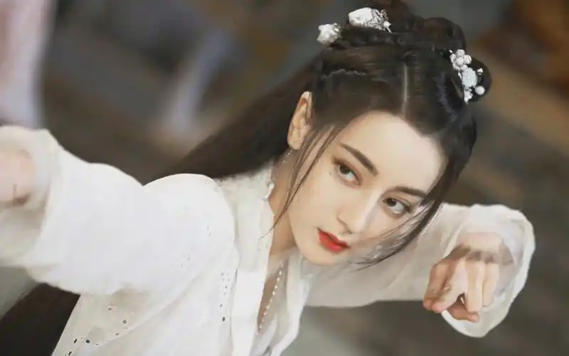 热巴古装角色混剪