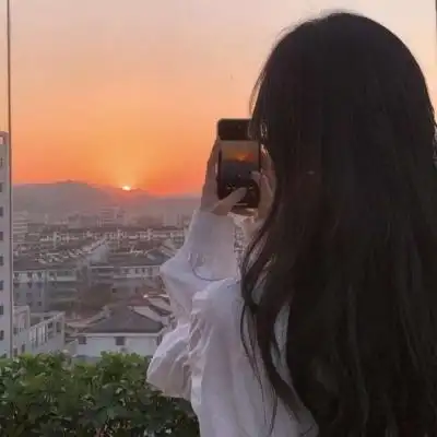 祁宋ins唯美森系女生真人头像_微信头像_我要个性网