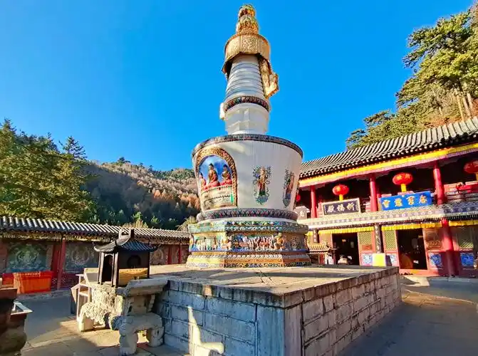 山西五台山简介 山西五台山必去景点-千百号