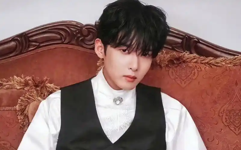 贵族蓝人之金厉旭