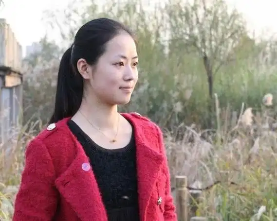 娱乐圈有不少出身贫穷的演员,像王宝强,赵丽颖,舒淇,周润发,成龙,他们