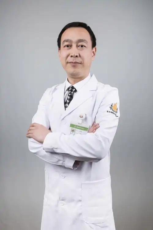 王克兢wang kejing副主任医师冉维佳ran weijia副主任医师,医学学士