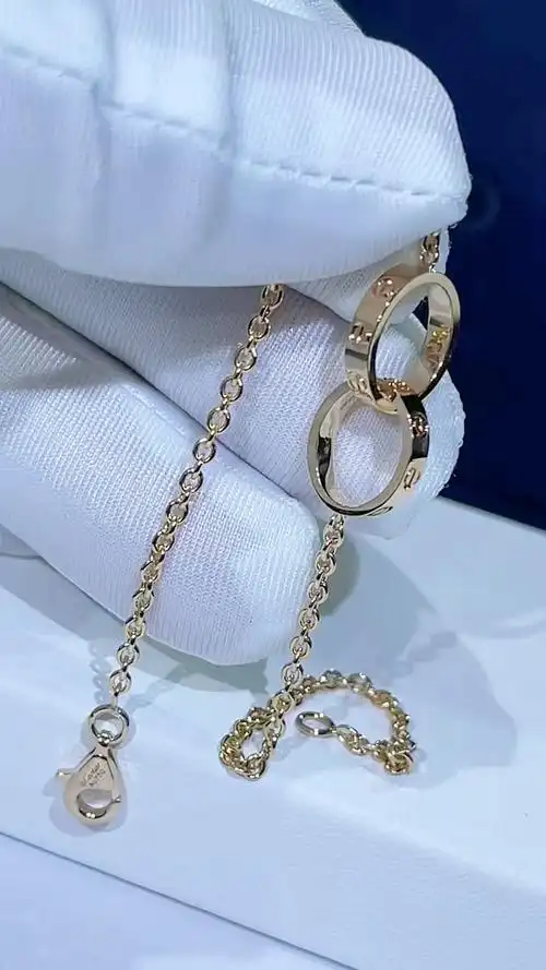 卡地亚2017新款项链男的简单介绍