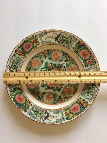 美国回流兴业坊 晚清民国外销广彩大瓷盘一对 带款