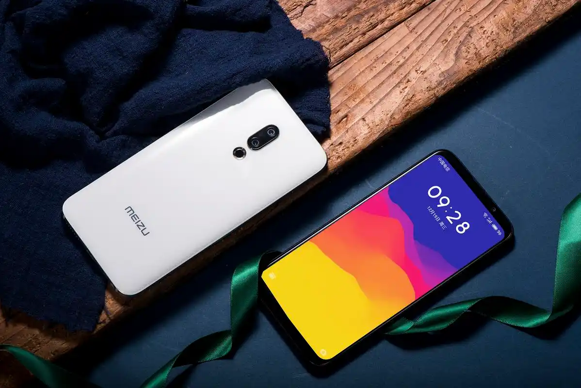 真香预警!魅族16系列低至1798起 网友:给我不剁手的理由