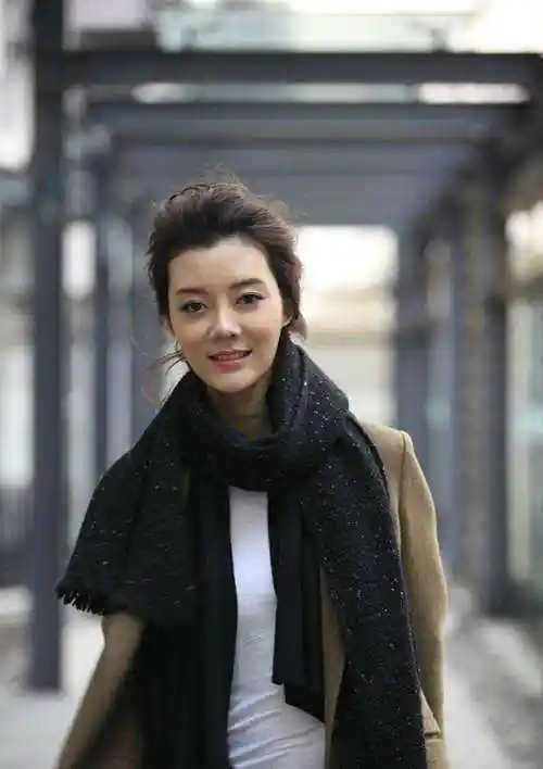 国家一级演员王丽云和前夫分居10年,离婚后两人不约而同保持单身_腾讯